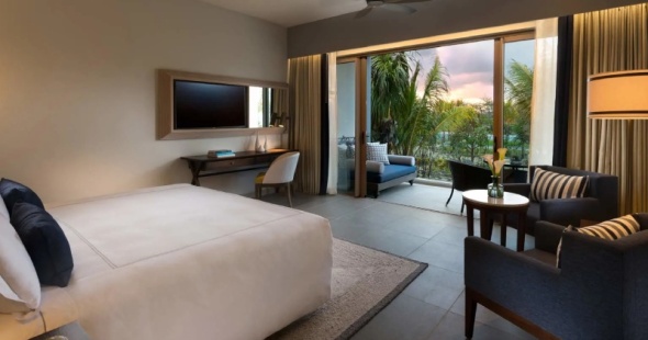 anantara-iko-mauritius-ile-maurice-premiere_garden_view_bedroom-02