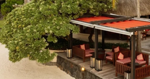 constance-belle_mare_ile-maurice-plage-restaurants_and_bars-la_spiaggia_restaurant-04