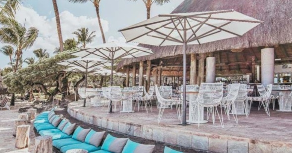 hotel-la-pirogue-mauritius-ile-maurice-restaurants-le-morne-beach-bar-02